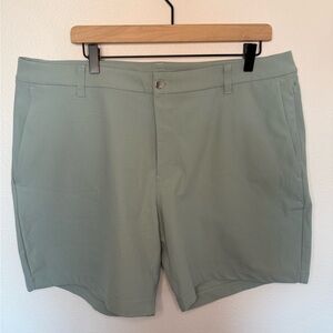 Lululemon golf shorts